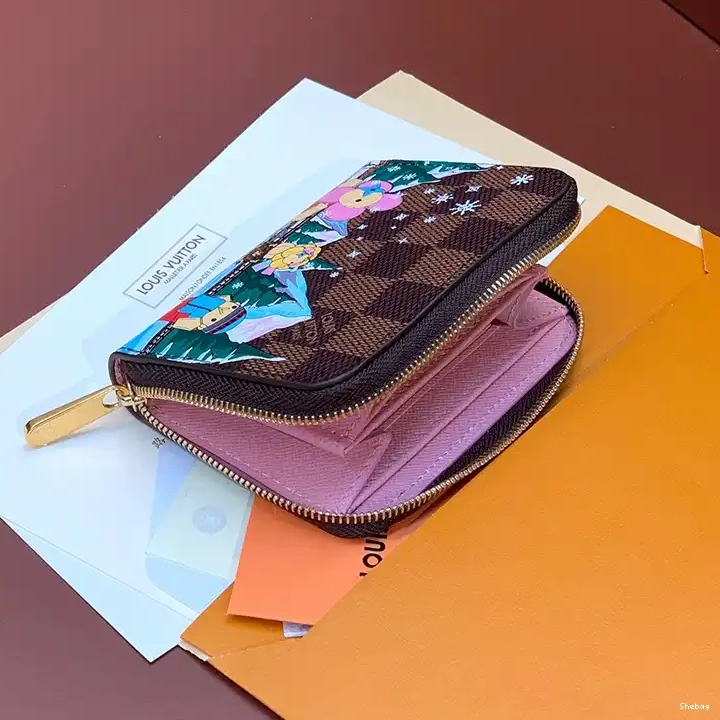 2311YA0037 LV Bags 0813